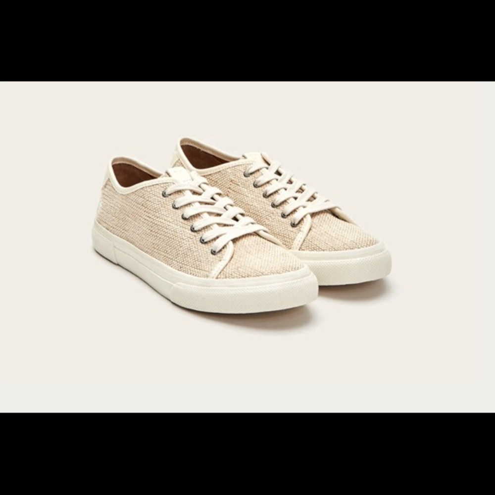 Gia low lace canvas sneakers by Frye, size W9.5